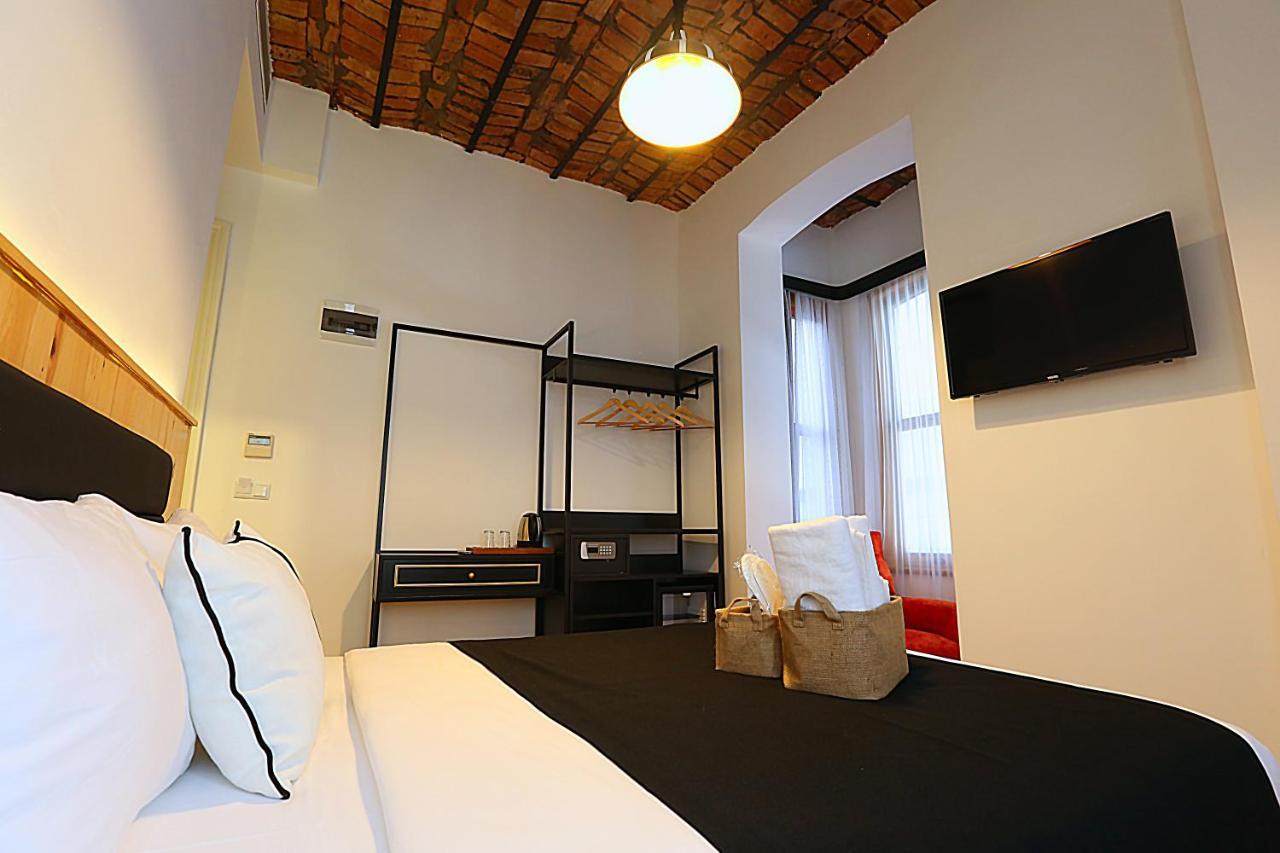 Istanbul Taksim Istiklal Street Kamil Hotel - Historical Kamer foto