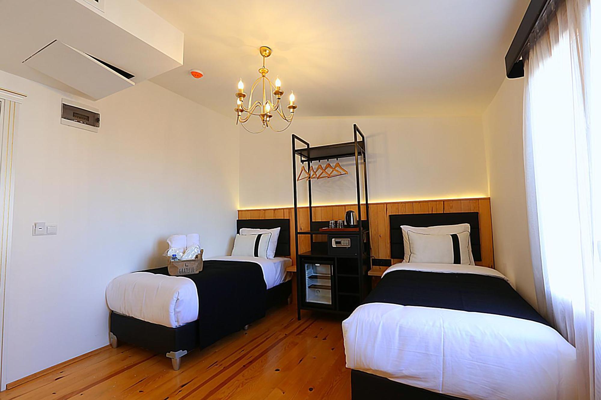 Istanbul Taksim Istiklal Street Kamil Hotel - Historical Kamer foto