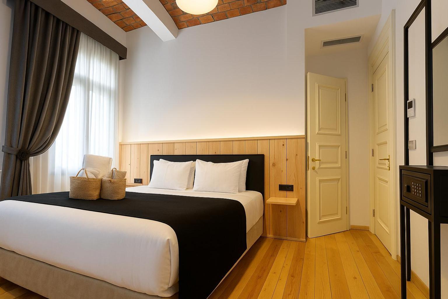 Istanbul Taksim Istiklal Street Kamil Hotel - Historical Buitenkant foto